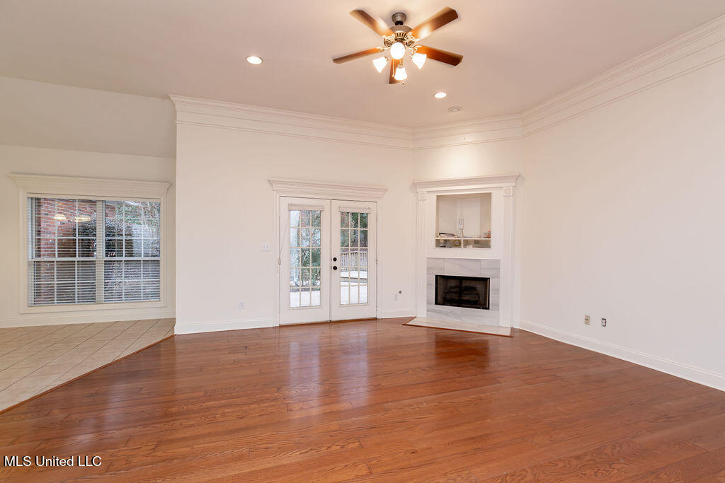 332 Provision Parkway Brandon, MS 39042 - Photo 3 of 38 Den #1
