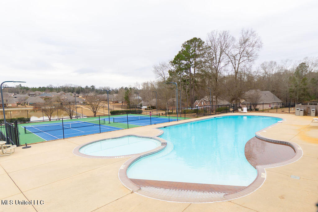 332 Provision Parkway Brandon, MS 39042 - Photo 34 of 38 Cornerstone Pool & Tennis Courts