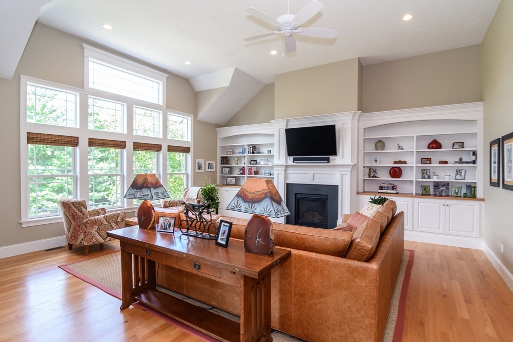 20 Hunters Lane Natick, MA 01760 - Photo 15 of 38