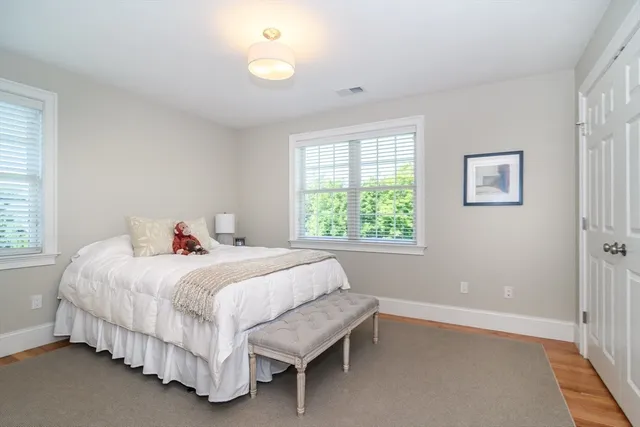 $2,199,000 | 20 Hunters Lane, Natick, MA 01760