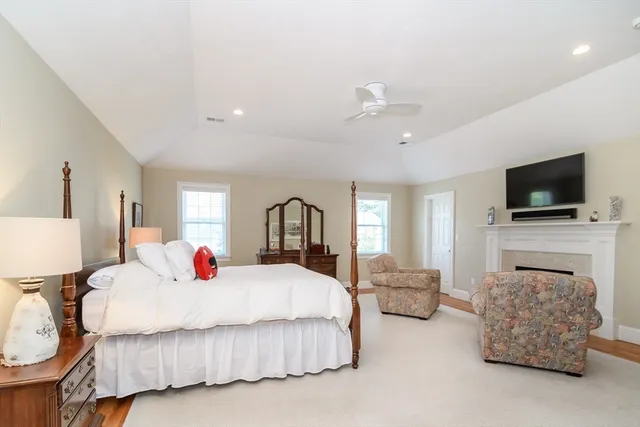 $2,199,000 | 20 Hunters Lane, Natick, MA 01760