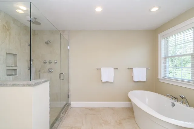 $2,199,000 | 20 Hunters Lane, Natick, MA 01760