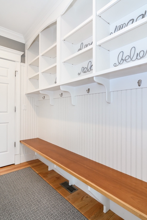 20 Hunters Lane Natick, MA 01760 - Photo 32 of 38