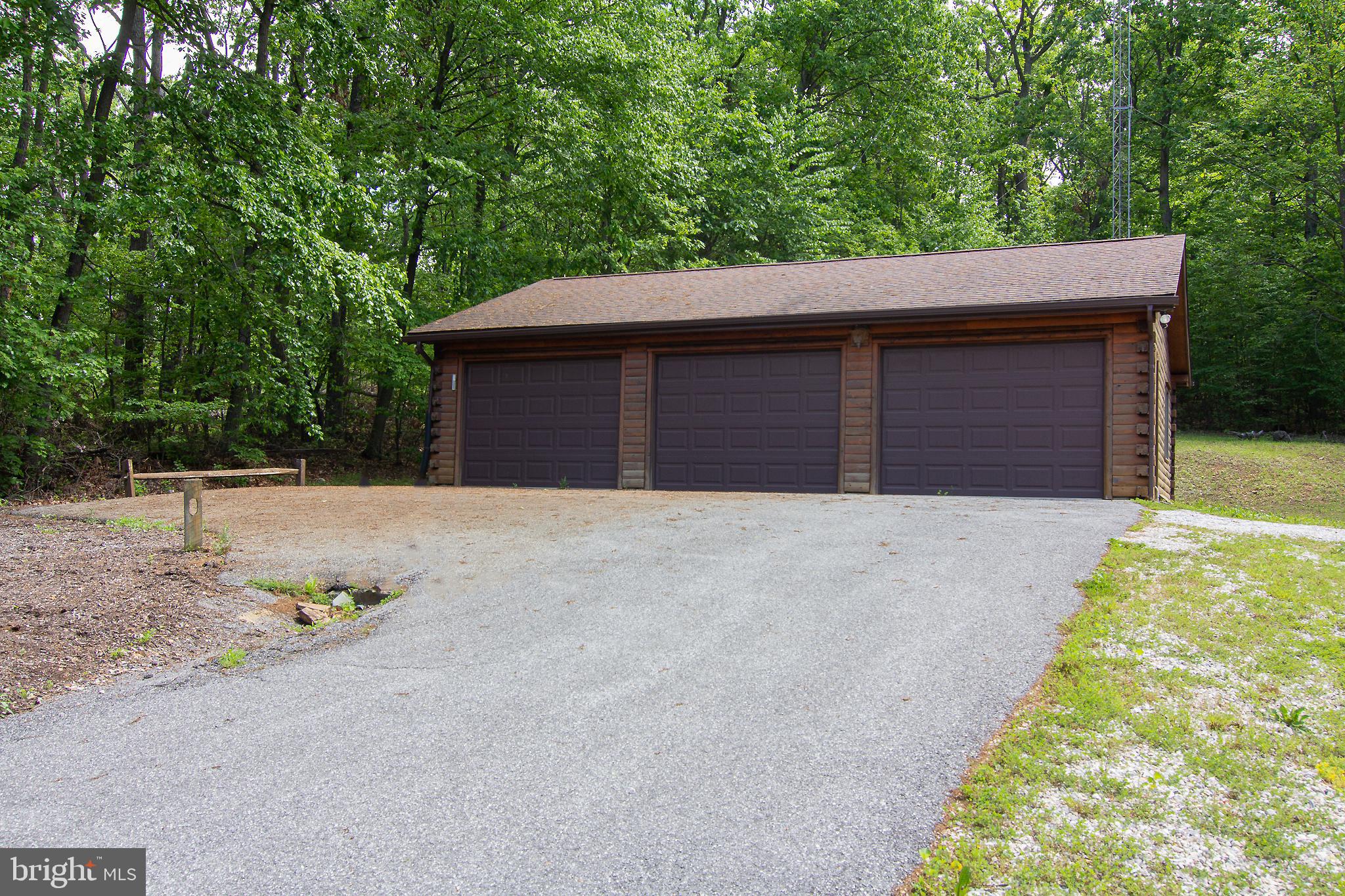 2563 Ebbvale Road Manchester, MD 21102 - Photo 4 of 41 # car+ garage is 25 x 32
