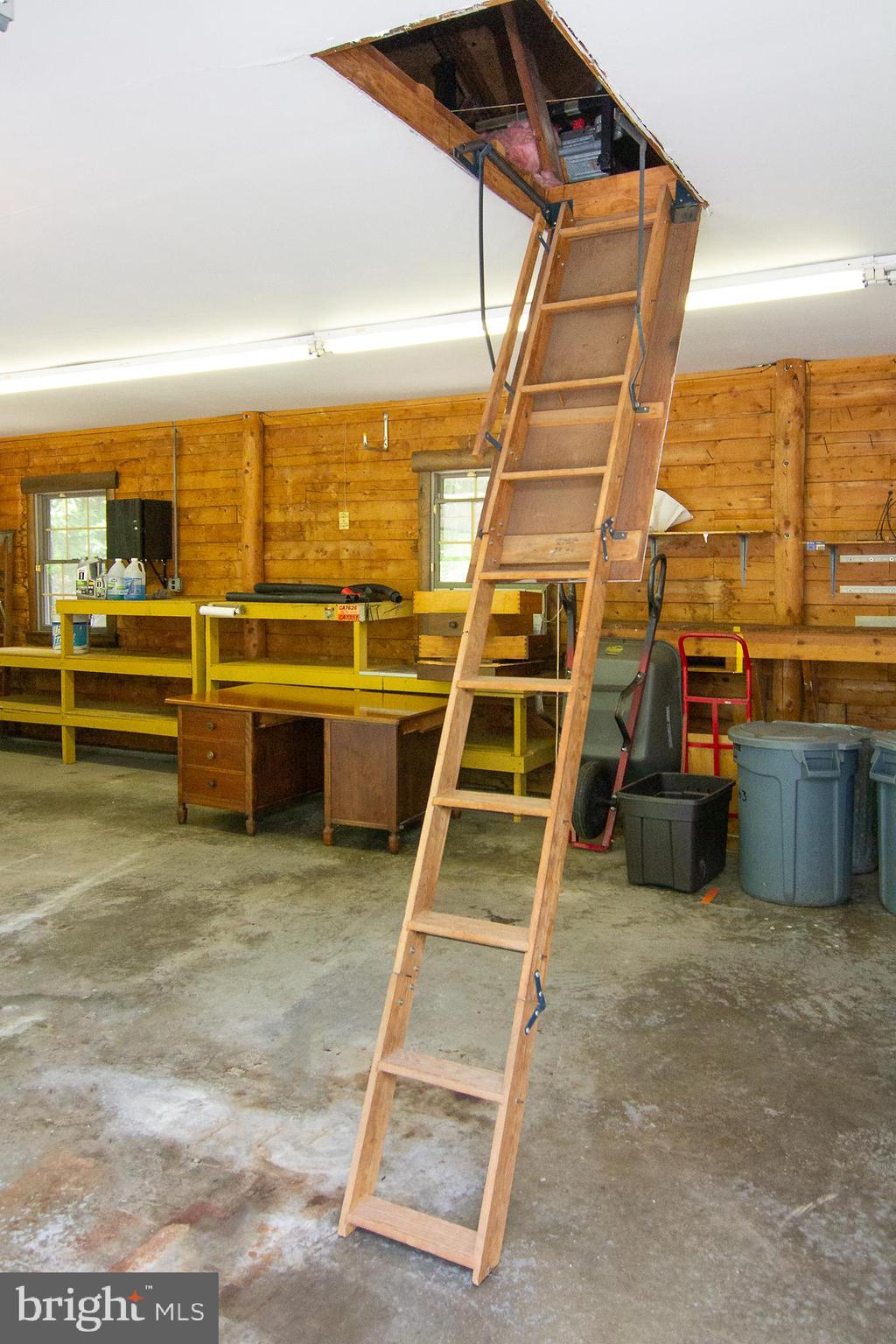 2563 Ebbvale Road Manchester, MD 21102 - Photo 6 of 41 Garage Interior