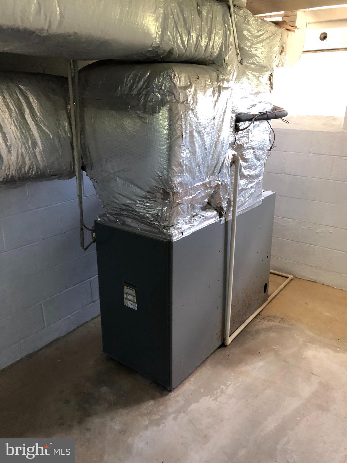 13601 Cherry Tree Crossing Road Brandywine, MD 20613 - Photo 38 of 47 Oil Furnace and and handler