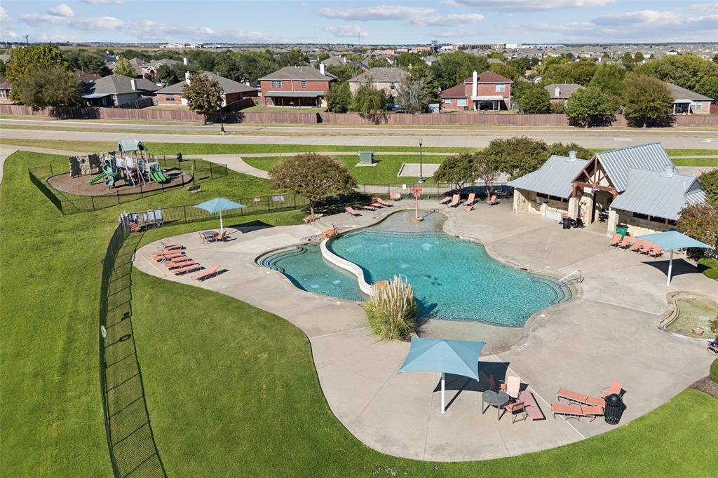 2010 Cobblestone Trail Forney, TX 75126 - Photo 36 of 39