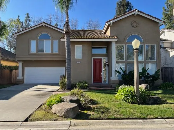 $479,950 | 2549 East Jenny Avenue, Fresno, CA 93720