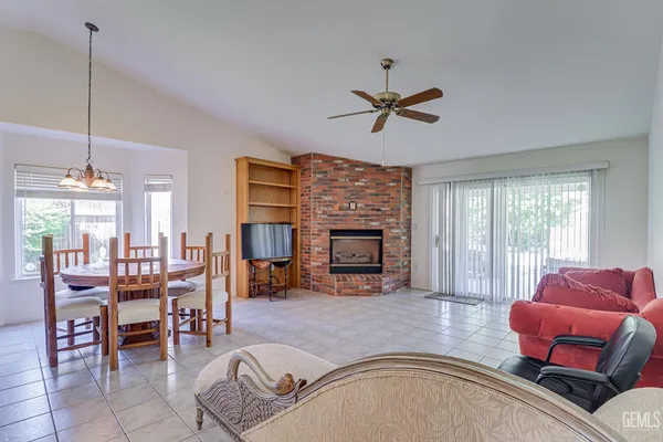 $460,000 | Undisclosed Address, Bakersfield, CA 93313