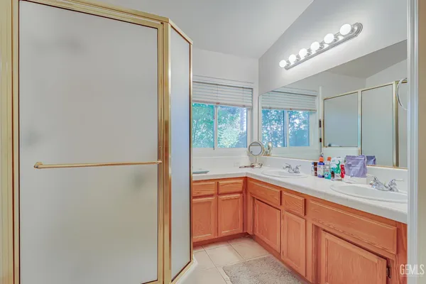 $460,000 | Undisclosed Address, Bakersfield, CA 93313