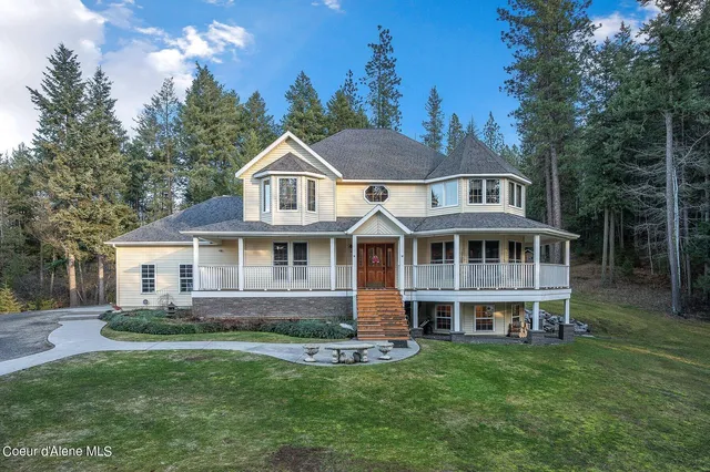 $1,100,000 | 63 Reinoehl Road, Kingston, ID 83839