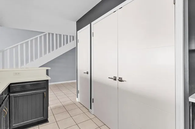 a view of a walk in closet