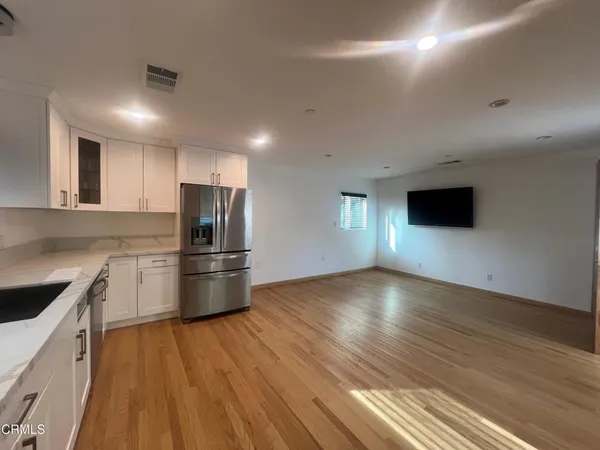 $2,795 | 1807 Meadowbrook Road, Altadena, CA 91001