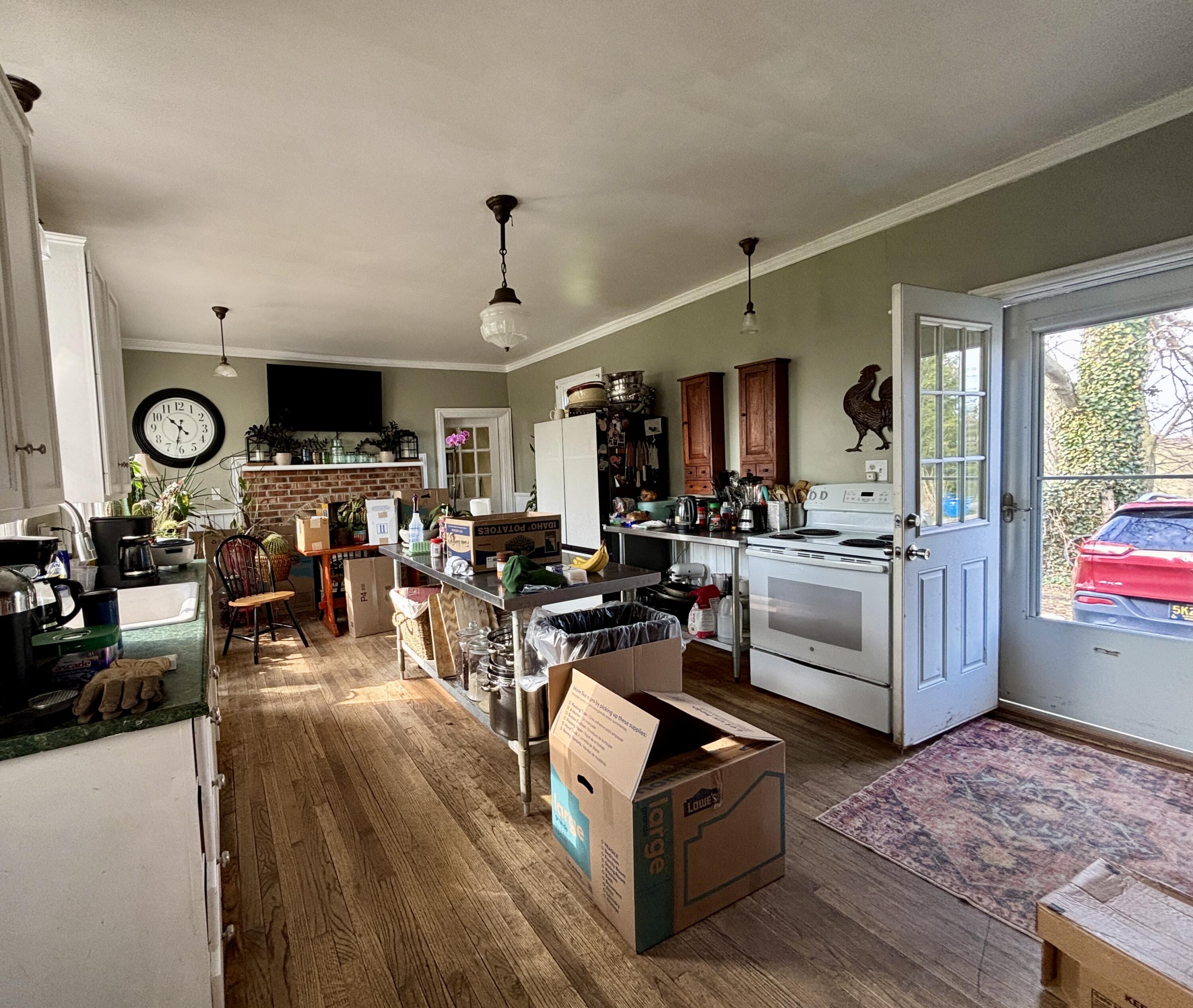 1652 Olive Branch Road Galien, MI 49113 - Photo 4 of 22 IMG_5781