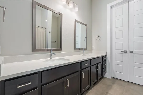 $3,500 | 4501 Jackson Avenue, Unit 5204, Austin, TX 78731