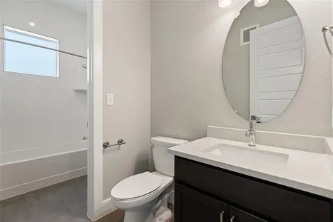 $3,500 | 4501 Jackson Avenue, Unit 5204, Austin, TX 78731