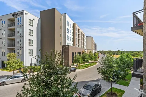 $3,500 | 4501 Jackson Avenue, Unit 5204, Austin, TX 78731