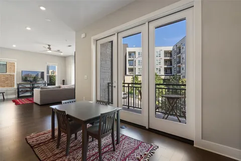 $3,500 | 4501 Jackson Avenue, Unit 5204, Austin, TX 78731