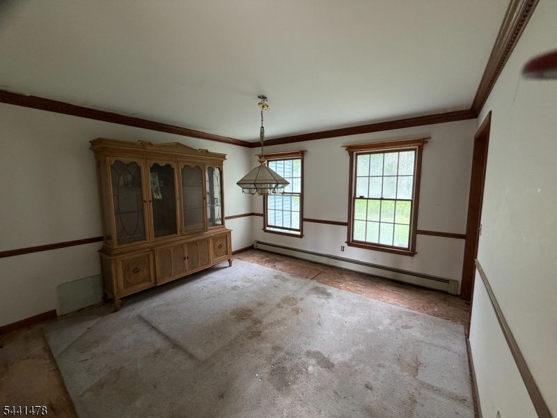 124 Perryville Road Pittstown, NJ 08867 - Photo 16 of 41