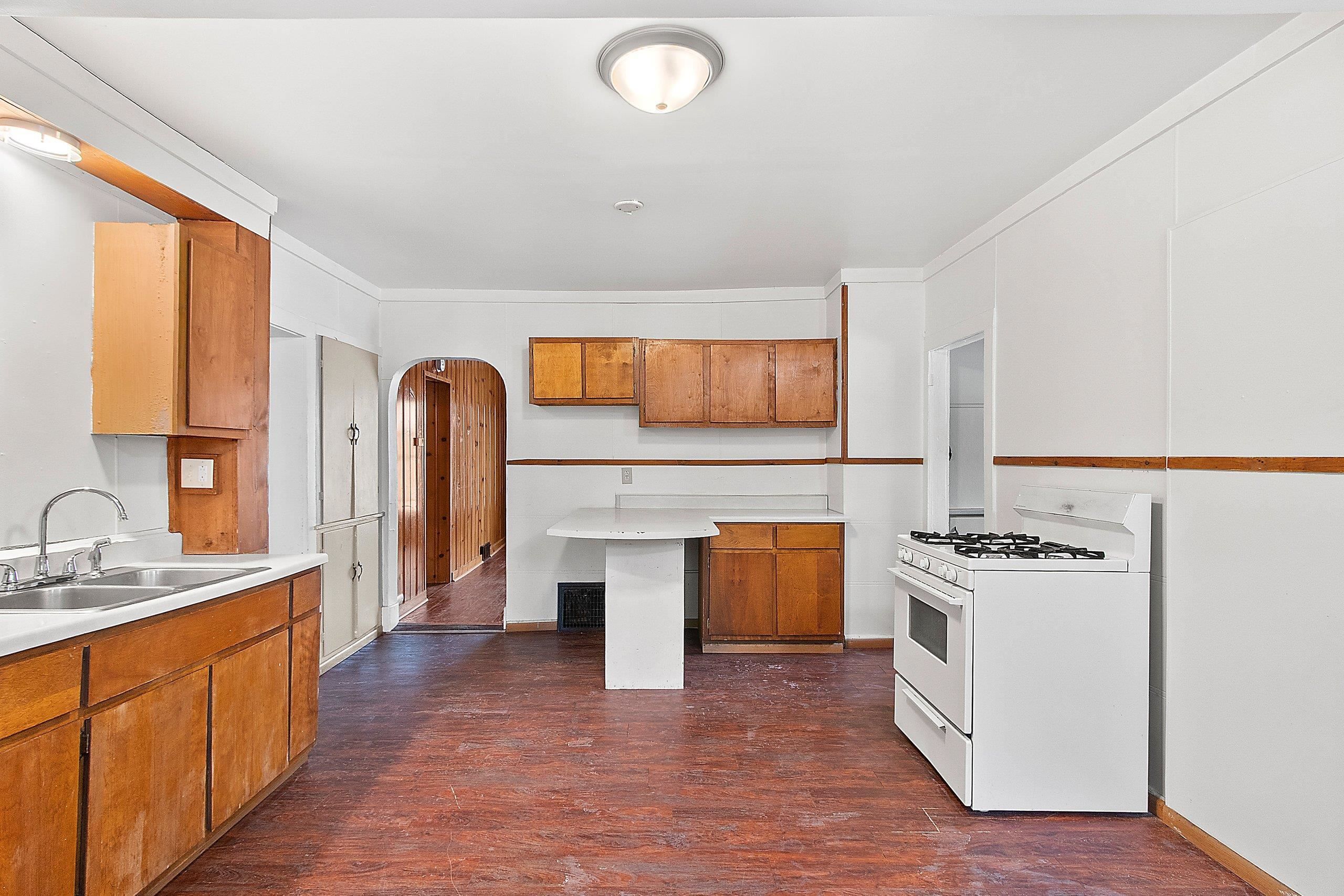 415 Edison Street Antigo, WI 54409 - Photo 13 of 48