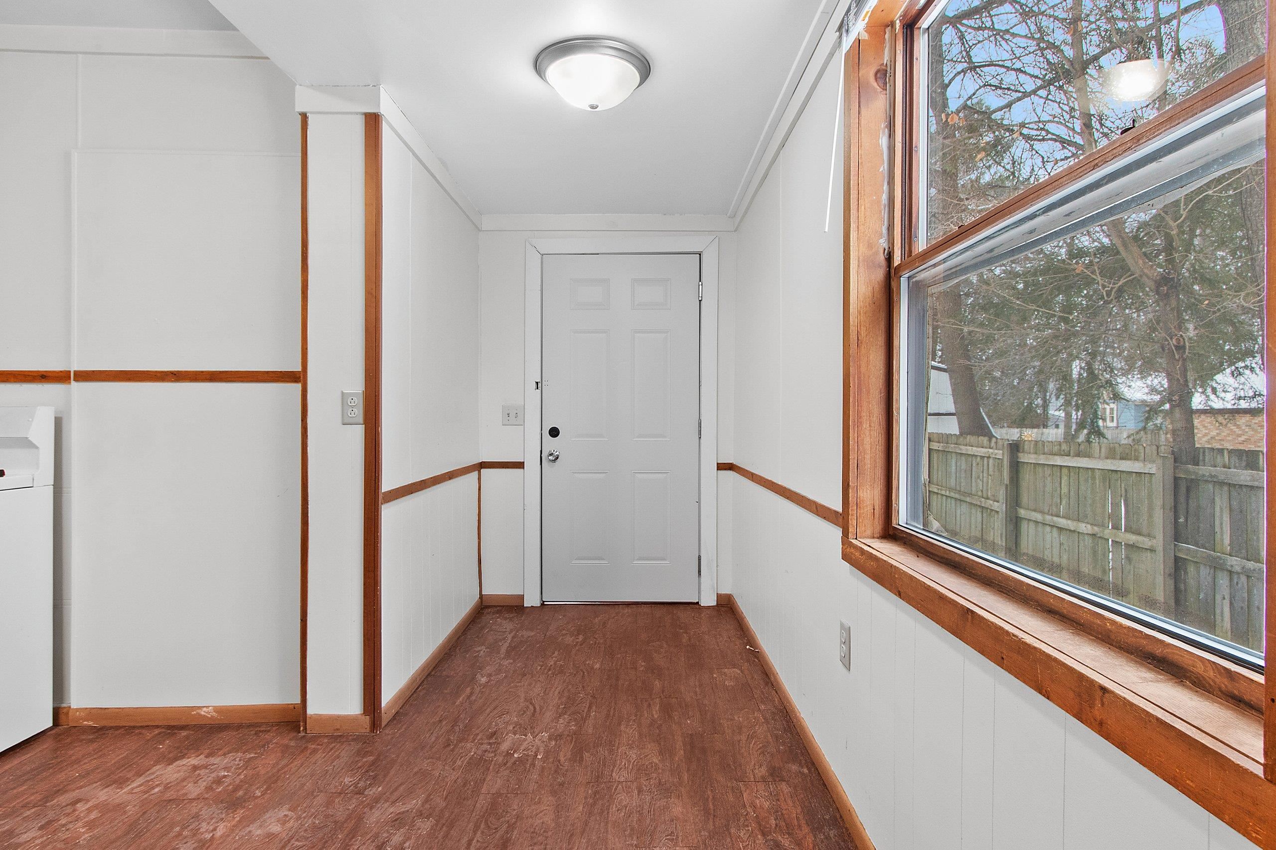 415 Edison Street Antigo, WI 54409 - Photo 15 of 48