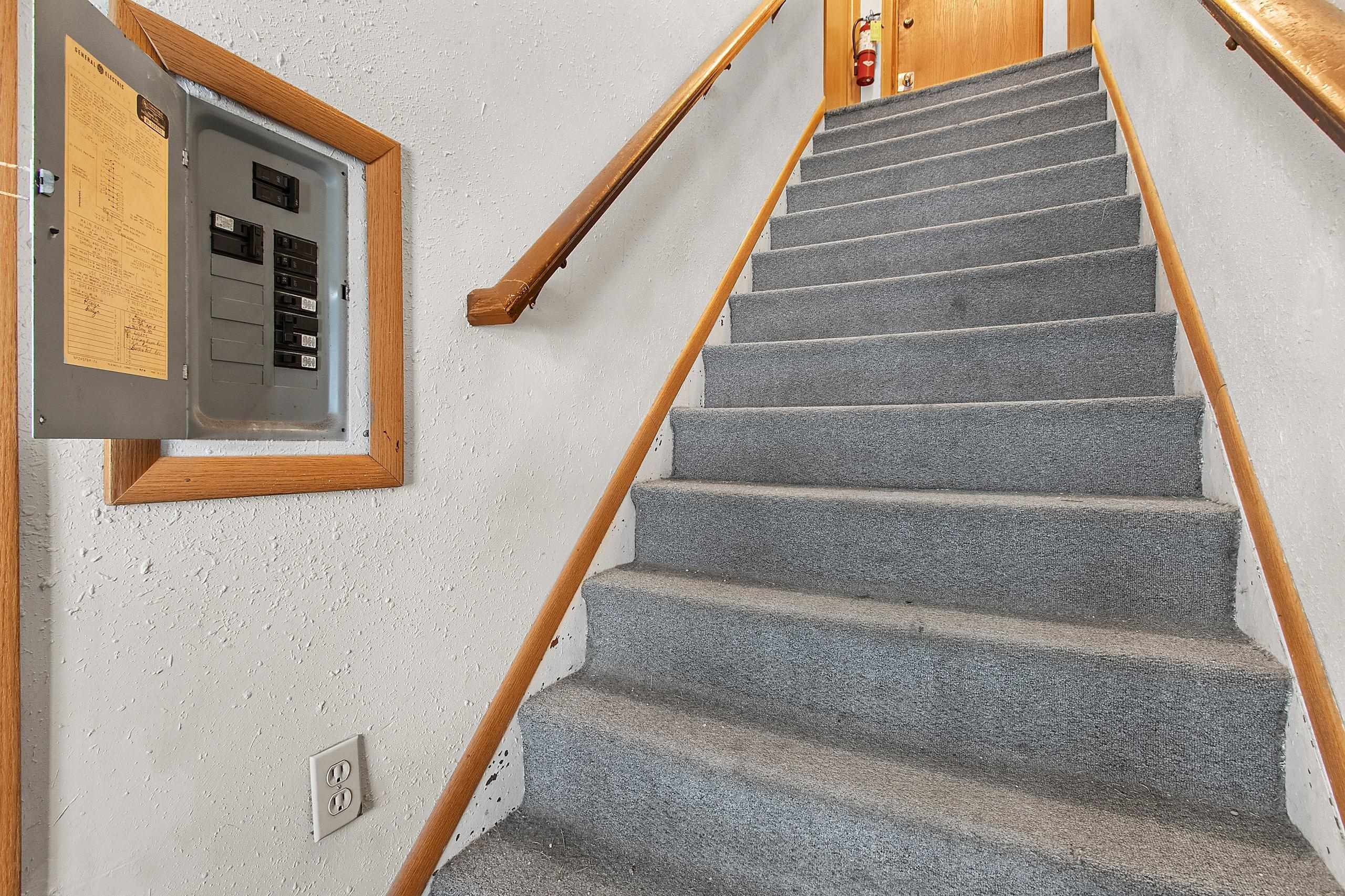 415 Edison Street Antigo, WI 54409 - Photo 7 of 48