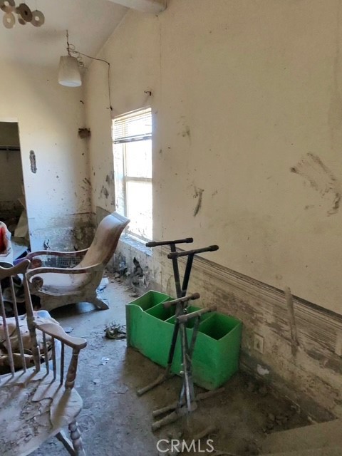 2300 Olivera Road Phelan, CA 92371 - Photo 4 of 7