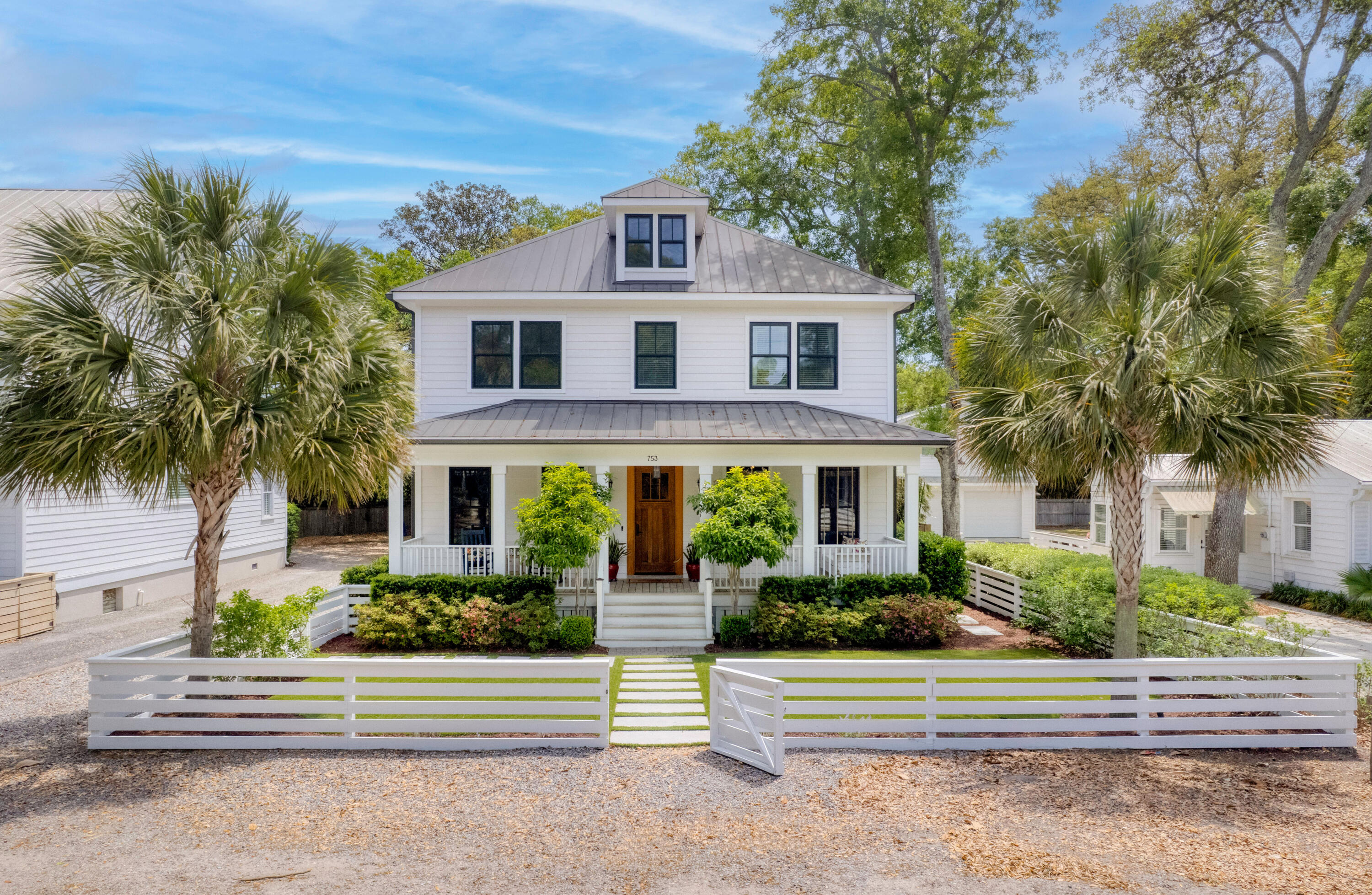 753 McCants Drive Mount Pleasant, SC 29464 - Photo 12 of 45 753McCantsDr-CasaVerdeMediaLLC1