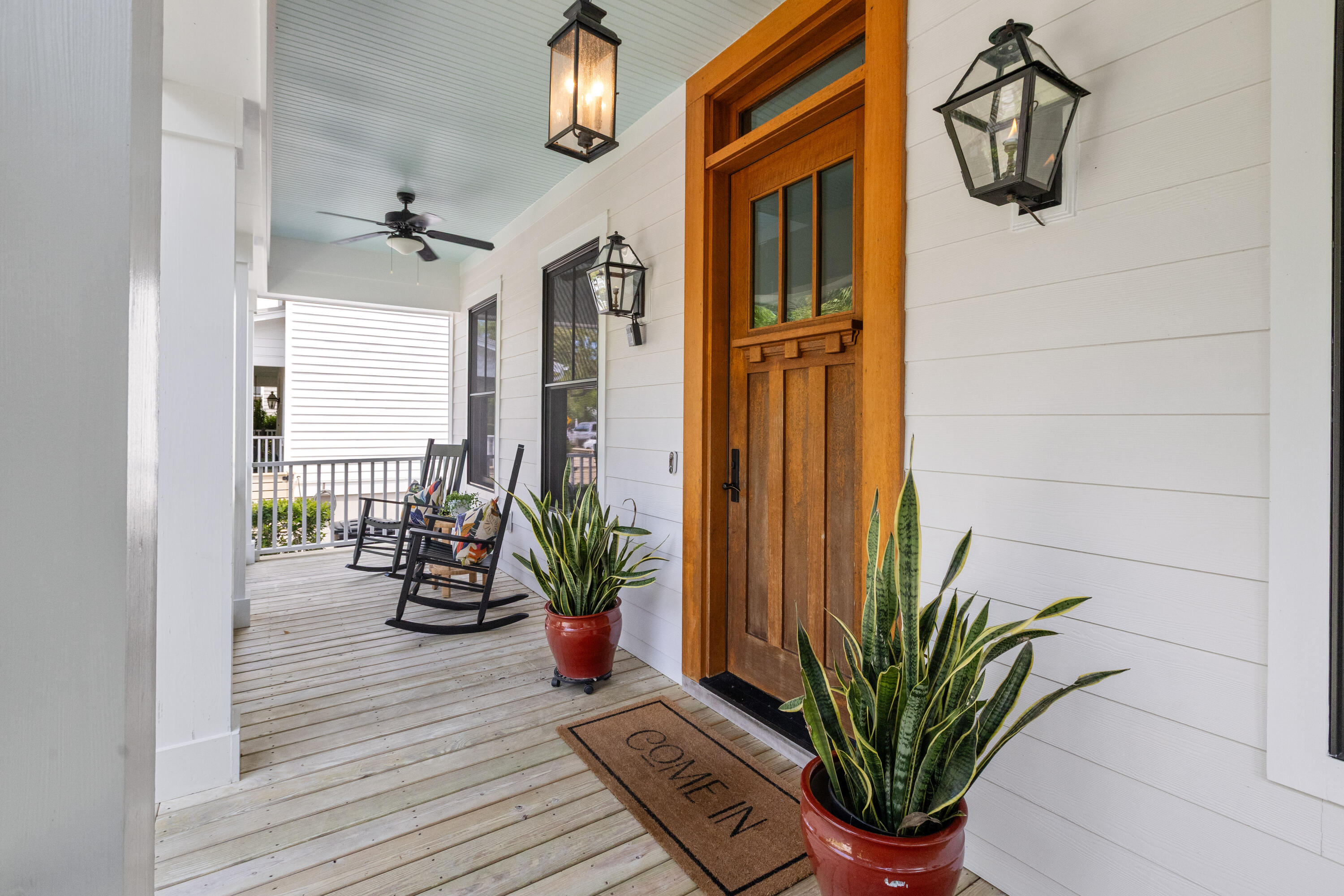 753 McCants Drive Mount Pleasant, SC 29464 - Photo 2 of 45 753McCantsDr-CasaVerdeMediaLLC2