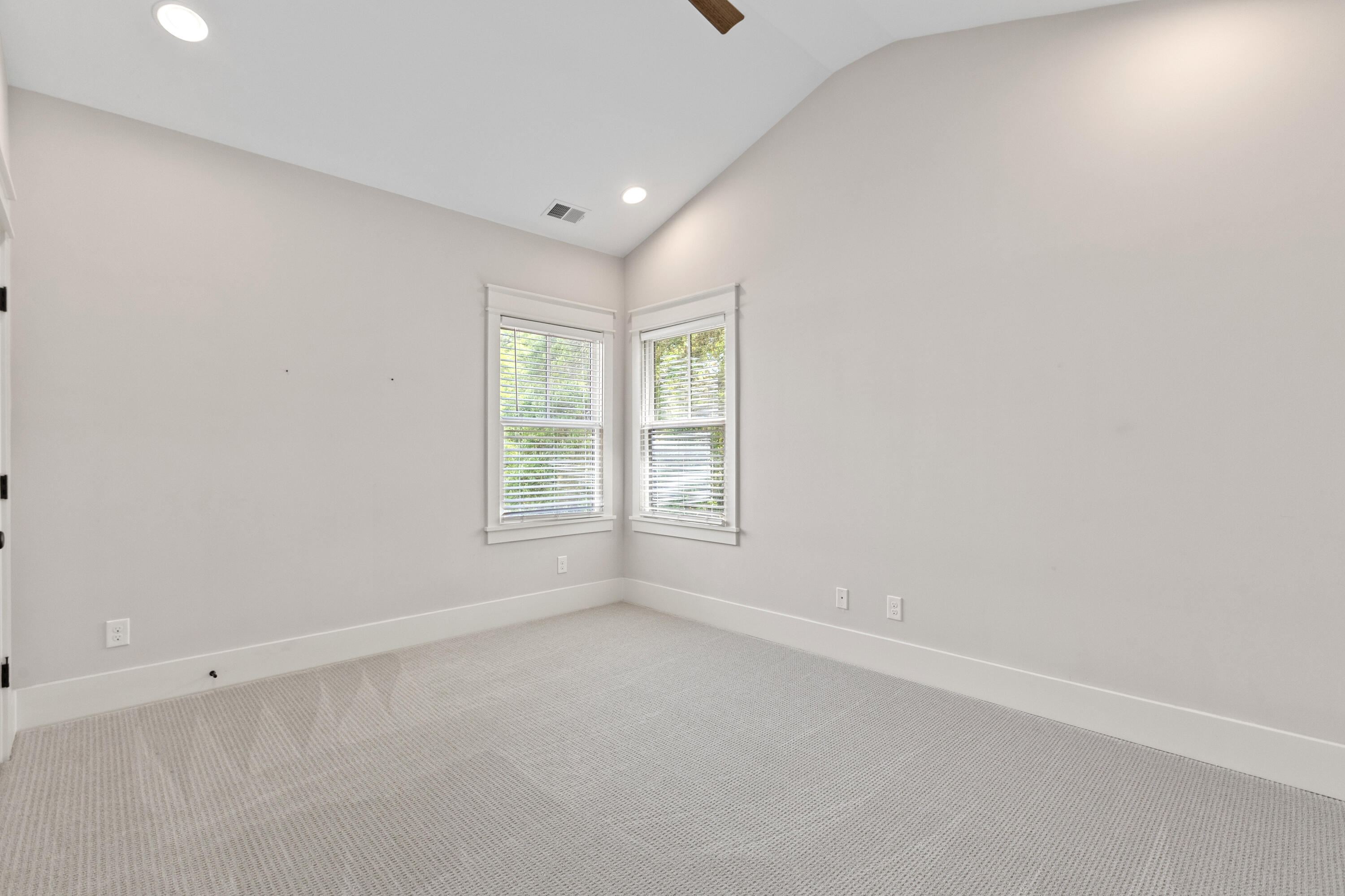 753 McCants Drive Mount Pleasant, SC 29464 - Photo 25 of 45 753McCantsDr-CasaVerdeMediaLLC36