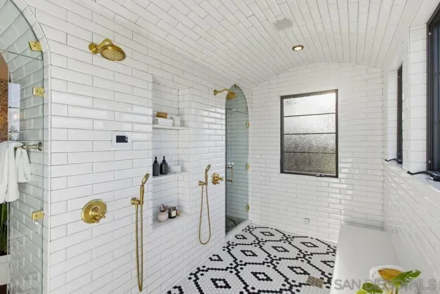 $4,995,000 | 4348 Middlesex Drive, San Diego, CA 92116