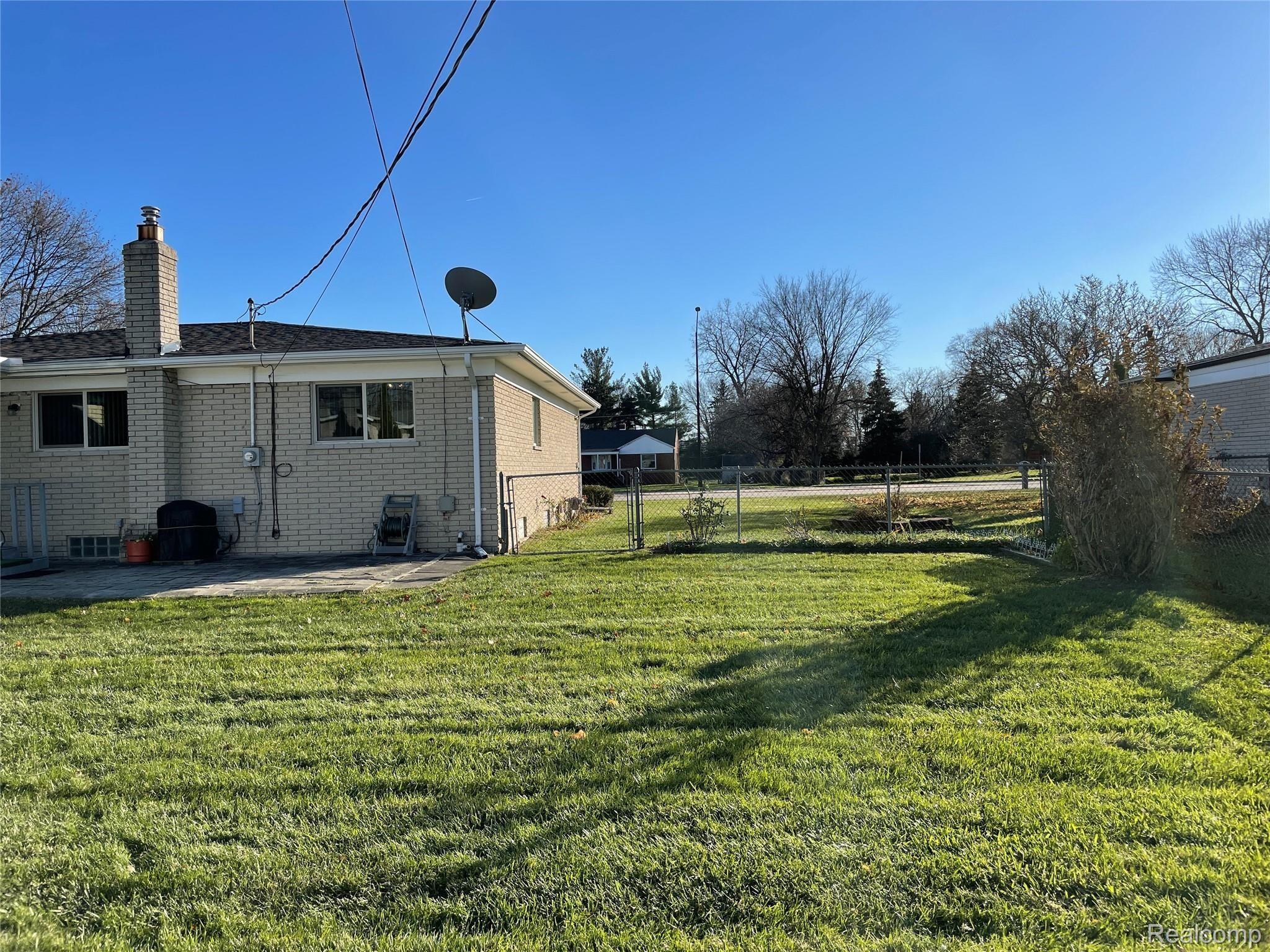 1271 East Long Lake Road Troy, MI 48085 - Photo 36 of 51 36.JPG