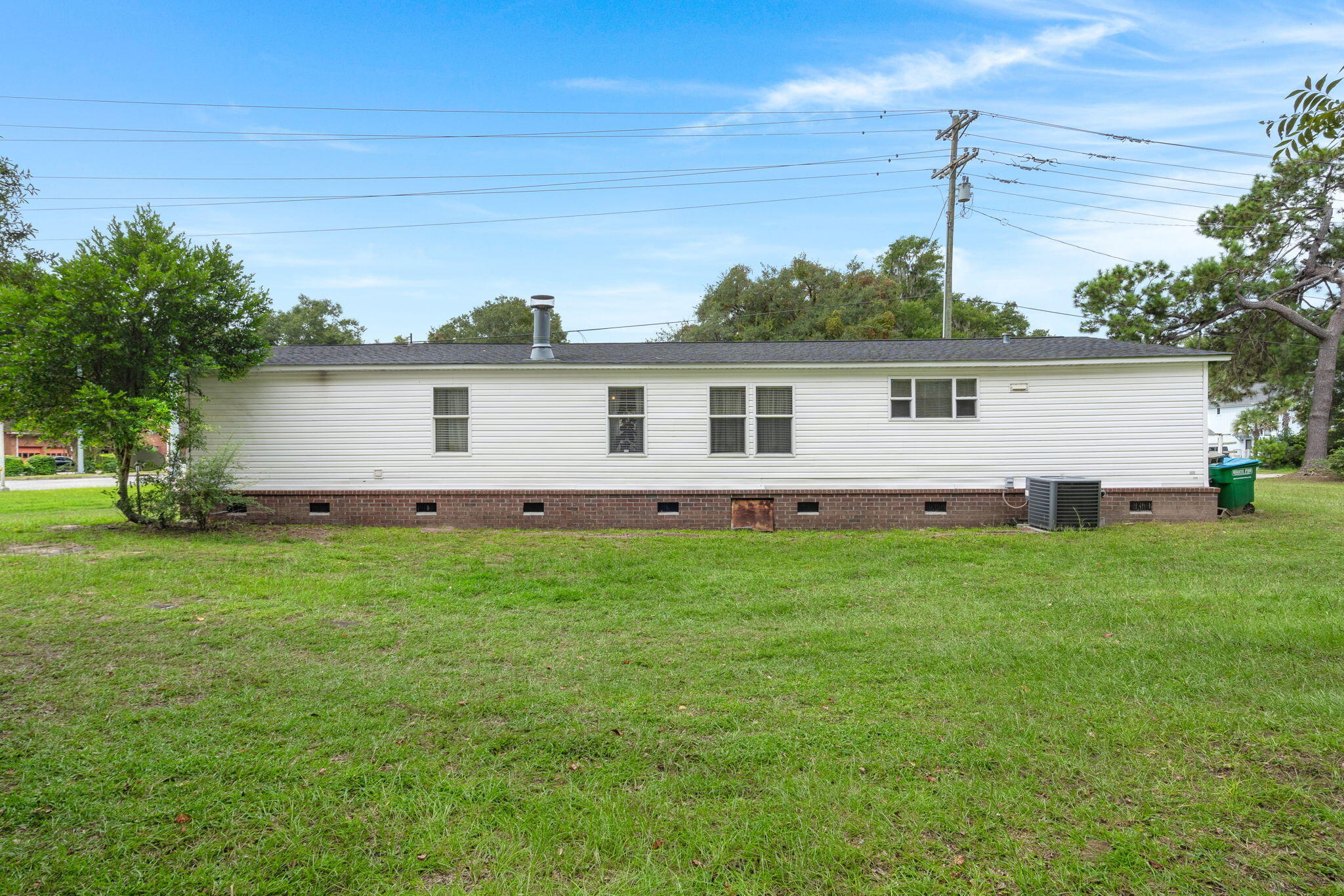 2704 Hamlin Road Mount Pleasant, SC 29466 - Photo 27 of 29 27