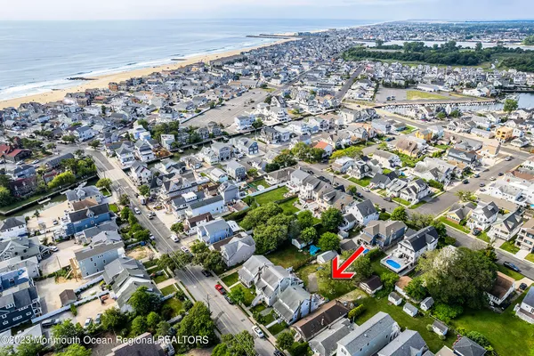 $3,200 | 57 Ocean Avenue, Manasquan, NJ 08736
