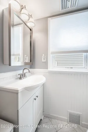 $3,200 | 57 Ocean Avenue, Manasquan, NJ 08736