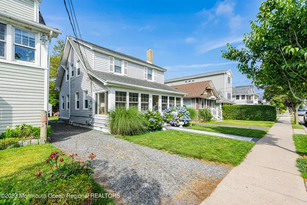 $3,200 | 57 Ocean Avenue, Manasquan, NJ 08736