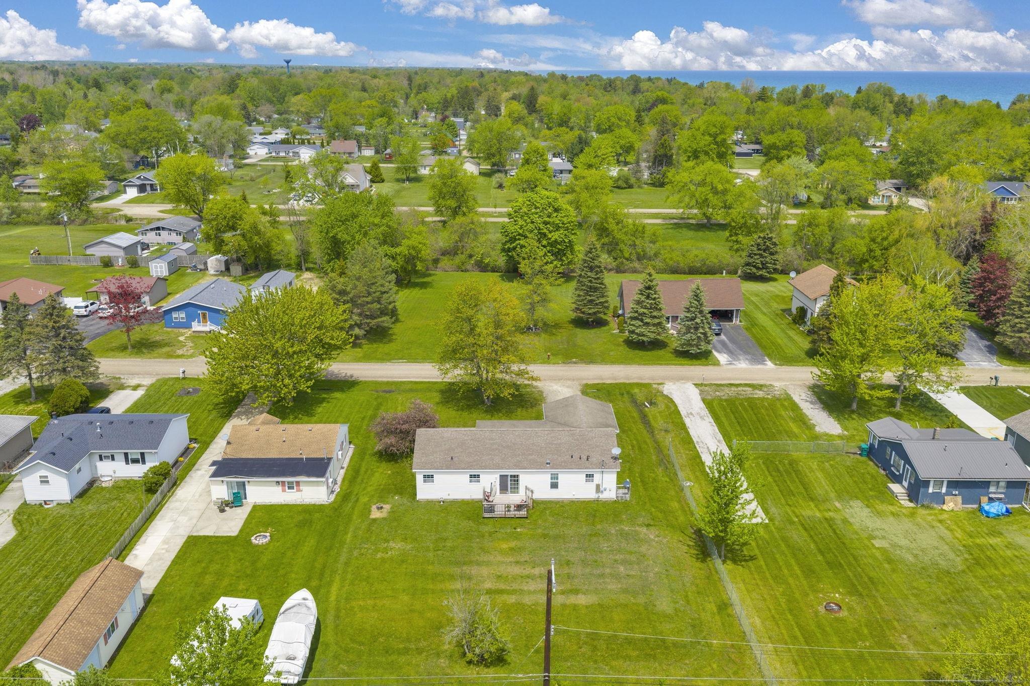 7400 Woodbine Road Lexington, MI 48450 - Photo 37 of 45