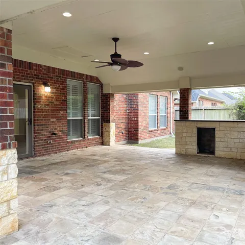 $2,400 | 2606 Sun Flare Lane, Pearland, TX 77584