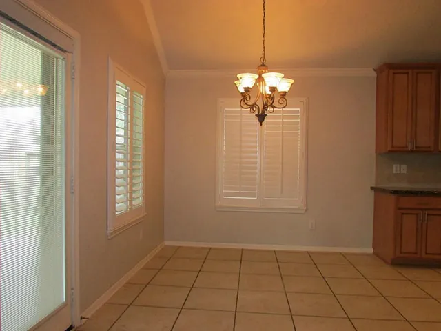 $2,400 | 2606 Sun Flare Lane, Pearland, TX 77584