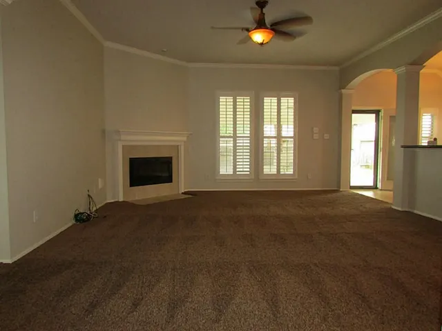 $2,400 | 2606 Sun Flare Lane, Pearland, TX 77584