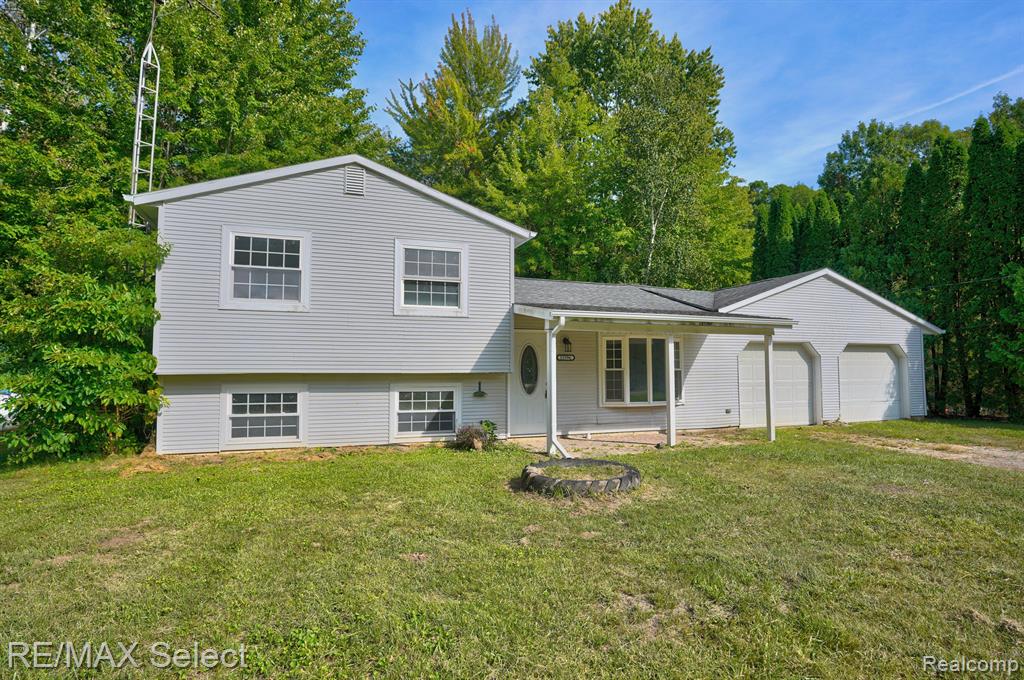 13396 Nichols Road Montrose, MI 48457 - Photo 2 of 31