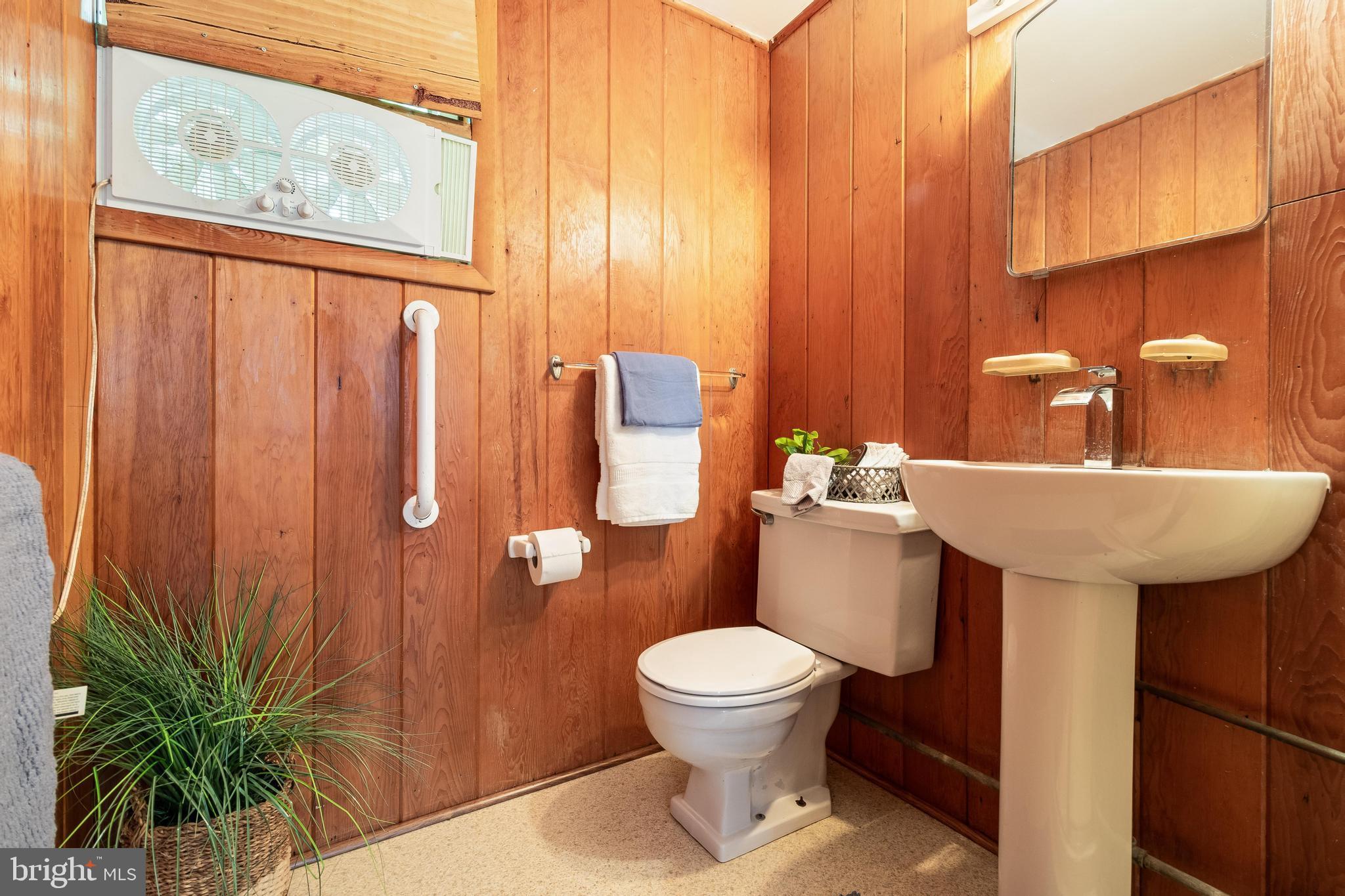6085 Fir Road St. Leonard, MD 20685 - Photo 8 of 21