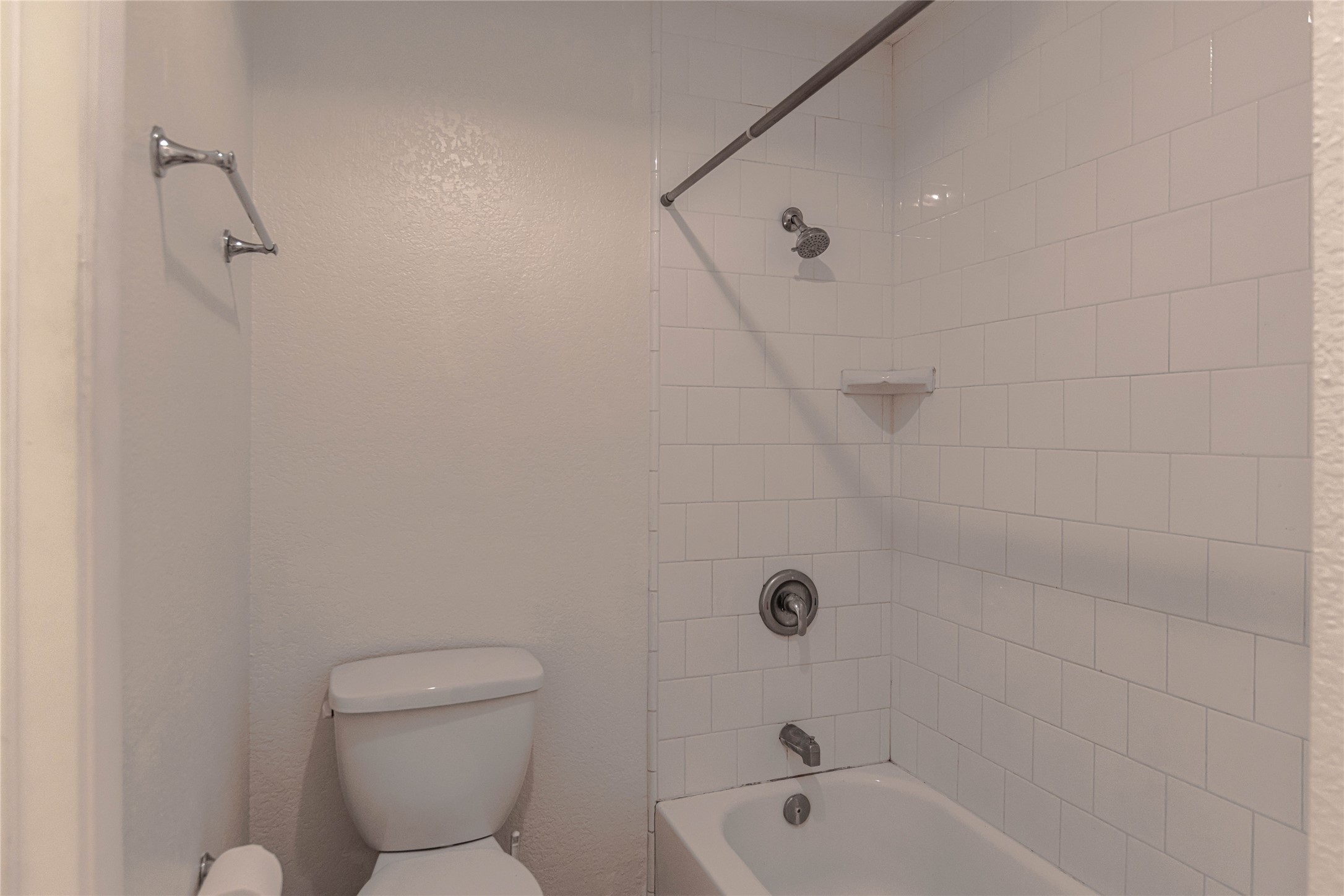 2005 Matthews Lane, Unit 2 Austin, TX 78745 - Photo 11 of 25