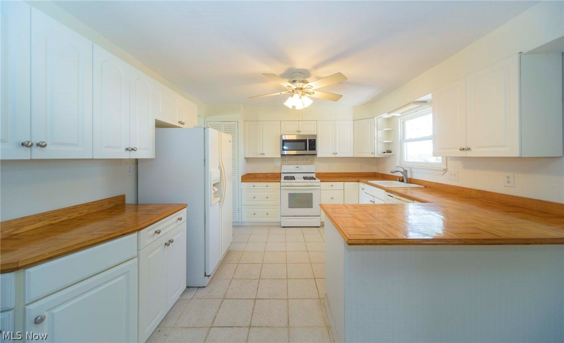 127 Cedar Point Road Sandusky, OH 44870 - Photo 12 of 33