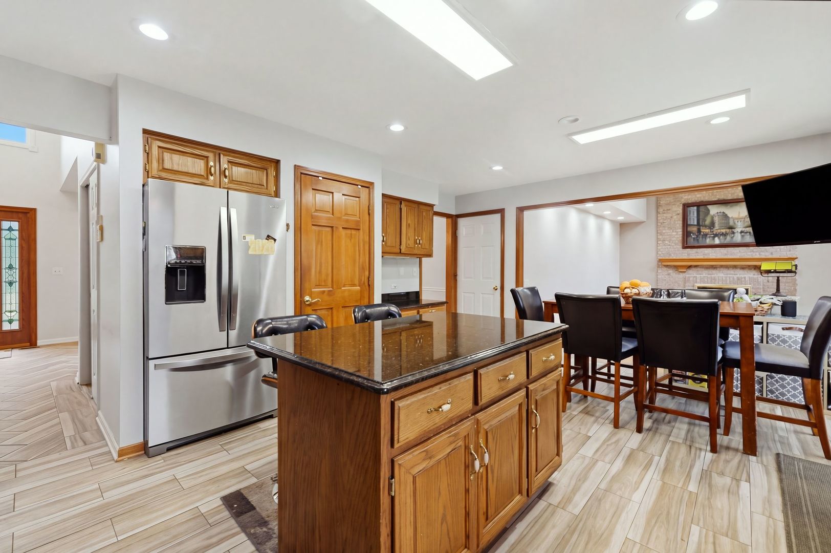 1892 Marne Road Bolingbrook, IL 60490 - Photo 10 of 43 Gallery Image 10