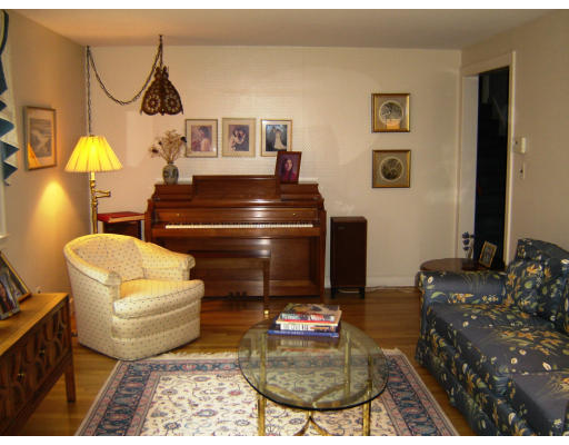 30 Yale Road Needham, MA 02494 - Photo 3 of 6