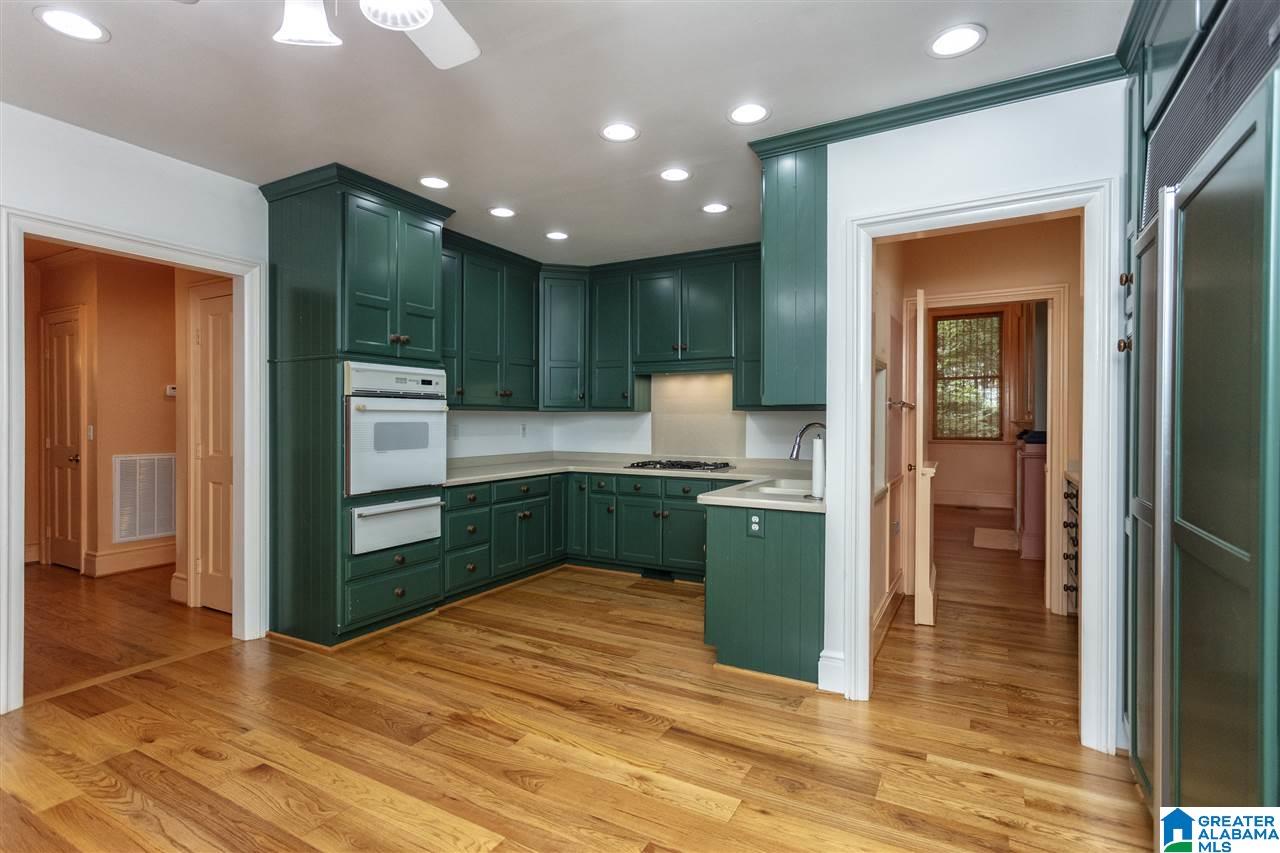 118 South Hollow Road Hayden, AL 35079 - Photo 12 of 50