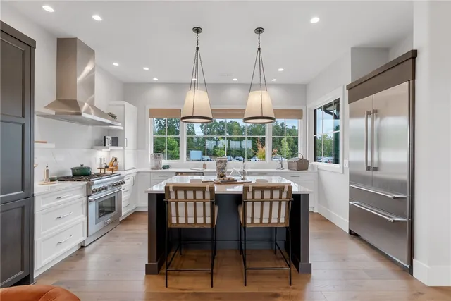 $1,350,000 | 101 Spring Cove Way, Six Mile, SC 29682