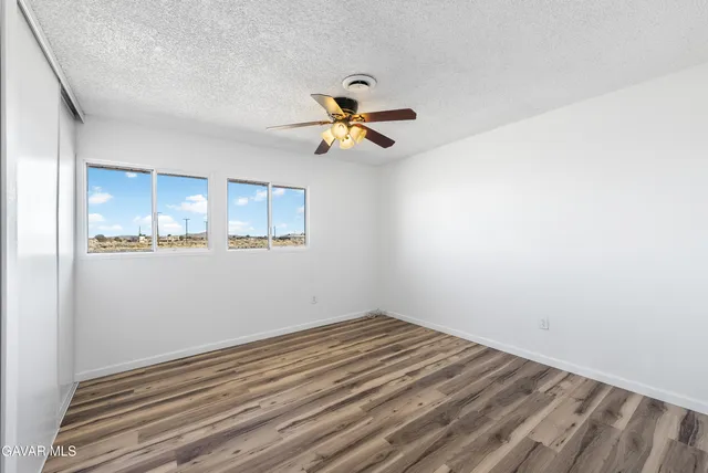 $250,000 | 8443 Dogbane Avenue, California City, CA 93505