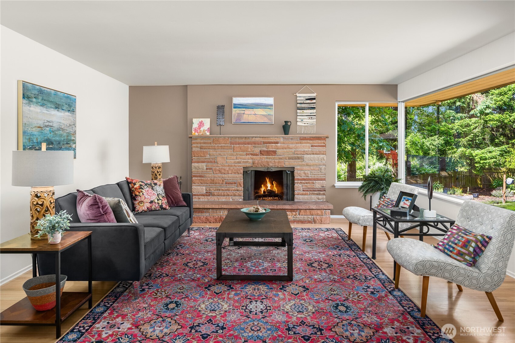 9711 37th Avenue Southwest Seattle, WA 98126 - Photo 3 of 27 Gallery Image 3